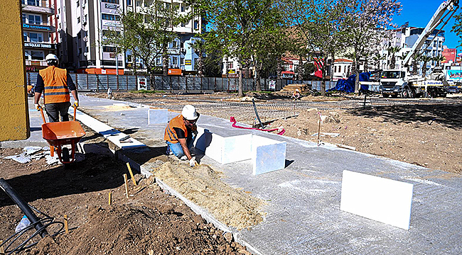 CUMHURİYET MEYDANI 2. ETAP ÇALIŞMALARI ARALIKSIZ SÜRÜYOR