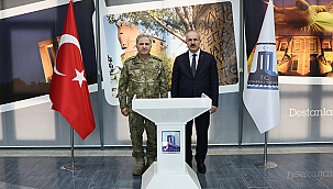 KARA KUVVETLERİ KOMUTANI ORGENERAL TOKEL'DEN VALİ TORAMAN'A ZİYARET