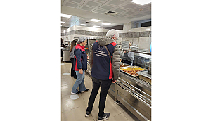 ÖĞRENCİLERİN SAĞLIĞI İÇİN YURT YEMEKHANELERİNDE EŞ ZAMANLI DENETİM