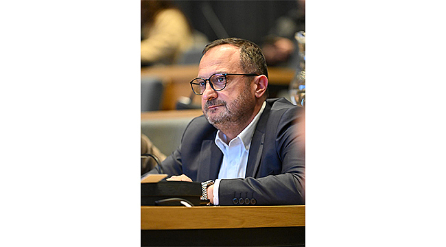  "PARTİ DEĞİŞİKLİĞİM SİYASİ VE VİCDANİ BİR KARARDIR"