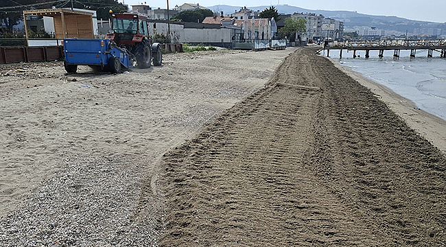 SAHİL TEMİZLİKLERİ ARALIKSIZ DEVAM EDİYOR