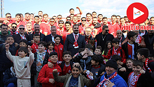 ŞAMPİYONLUK COŞKUSU ÇANAKKALE'Yİ SARDI