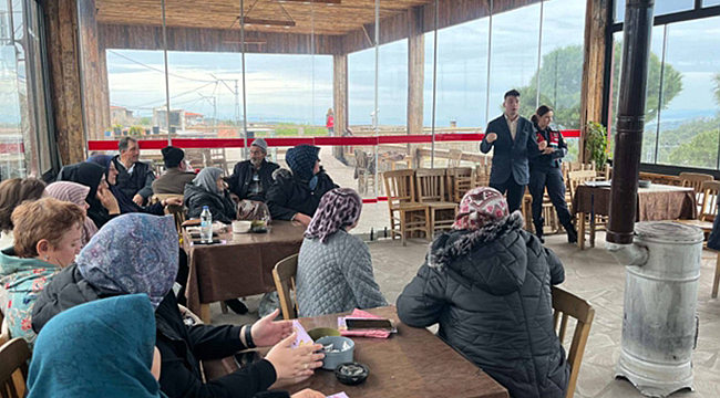 "ŞİDDETSİZ YARINLARA" PROJESİ AYVACIK'TA VATANDAŞLARLA BULUŞTU