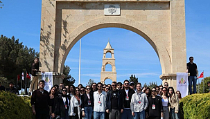 TARİHİ ALAN VE ŞEHİTLİK TURU DÜZENLENDİ