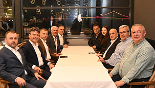 AK PARTİLİ BAŞKANLAR GELİBOLU'DA BULUŞTU