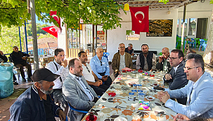 KÖY KÖY GEZDİLER; İYİ PARTİ TEŞKİLATI KÖYLÜLERLE OMUZ OMUZA