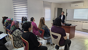SOSYAL YAŞAM EVLERİNDE SAĞLIK HİZMETLERİNE YÖNELİK BİLGİLENDİRME GERÇEKLEŞTİRİLDİ
