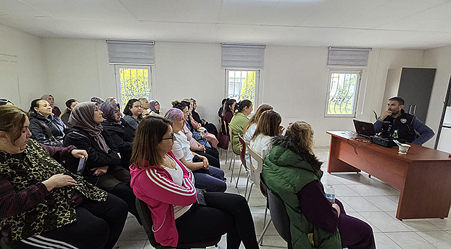 TROYA SOSYAL YAŞAM EVİ'NDE "BAĞIMLILIKLA MÜCADELE" BİLGİLENDİRMESİ
