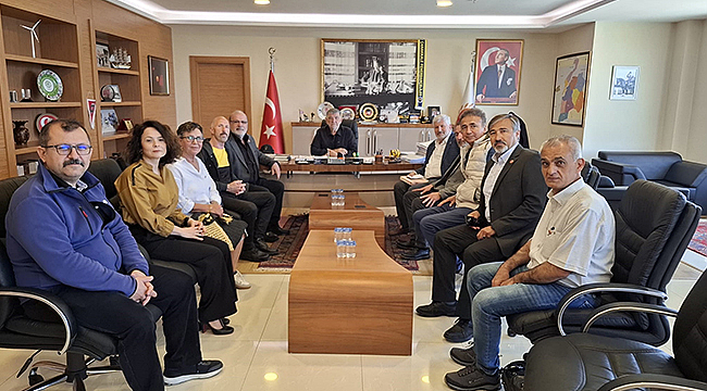 "TÜRKİYE'NİN KÖKLÜ BİR DEĞİŞİME İHTİYACI VAR"