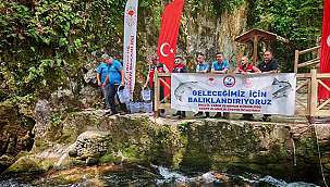 50 BİN KIRMIZI BENEKLİ ALABALIK YAVRUSU BIRAKILDI