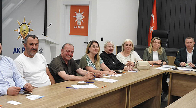 AK PARTİ ÇANAKKALE'DE YÜRÜTME VE YÖNETİM KURULU TOPLANTILARI GERÇEKLEŞTİRİLDİ