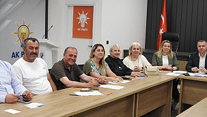 AK PARTİ ÇANAKKALE'DE YÜRÜTME VE YÖNETİM KURULU TOPLANTILARI GERÇEKLEŞTİRİLDİ