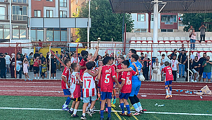 ÇANAKKALESPOR U-12 TAKIMI ÇANAKKALE ŞAMPİYONU OLDU