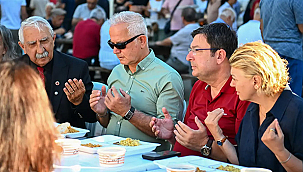 CHP MERKEZ İLÇE BAŞKANLIĞI AŞURE ETKİNLİĞİNE KATILDI