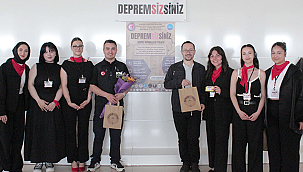 HALKLA İLİŞKİLER ÖĞRENCİLERİNDEN TİYATROLU DEPREM FARKINDALIĞI PROJESİ 