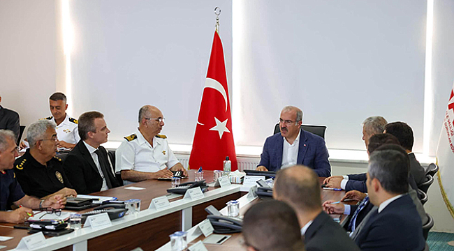 ÇANAKKALE'DE İL GÜVENLİK VE ASAYİŞ TOPLANTISI GERÇEKLEŞTİRİLDİ