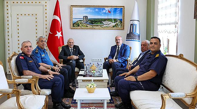 ESKİ İÇİŞLERİ BAKANI MUAMMER GÜLER'DEN VALİ TORAMAN'A ZİYARET