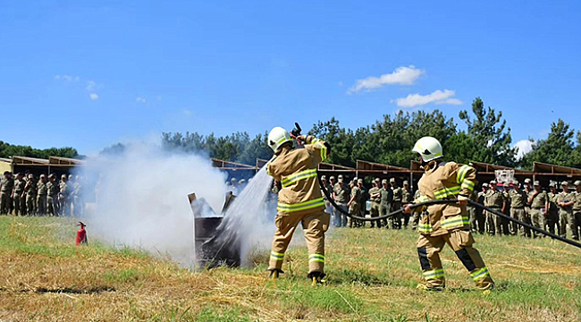 GELİBOLU'DA ASKERİ PERSONELE ORMAN YANGINI EĞİTİMİ