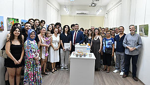 KUŞ UÇUŞU SERGİSİ AÇILDI