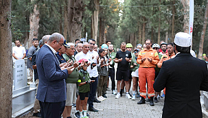 ŞEHİT ORMAN BÖLGE MÜDÜRÜ TALAT GÖKTEPE KABRİ BAŞINDA ANILDI