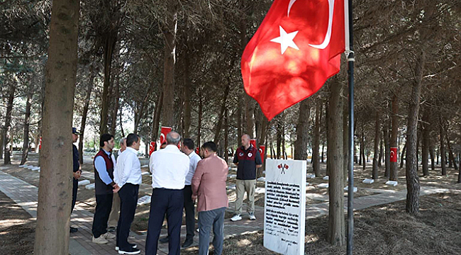 VALİ TORAMAN, GÜMÜŞÇAY ŞEHİTLİĞİ'NDE ŞEHİTLERİ ANDI