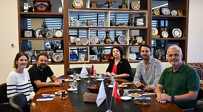 BOZCAADA CAZ FESTİVALİ KURUCULARI ÇTSO YÖNETİM KURULU'NU ZİYARET ETTİ
