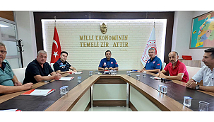 ÇANAKKALE'DE BALIKÇILAR YENİ SEZONA HAZIRLANIYOR