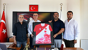 ÇANAKKALESPOR'DAN KEPEZ BELEDİYE BAŞKANI ARSLAN'A ZİYARET