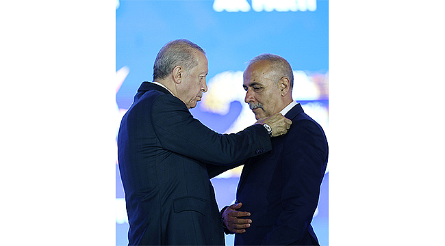 ECEABAT BELEDİYE BAŞKANI SAİM ZİLELİ AK PARTİ'YE KATILDI