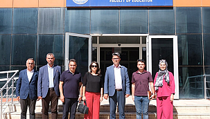REKTÖR ERENOĞLU'NDAN İLETİŞİM FAKÜLTESİNİN YENİ MEKÂNINA ZİYARET