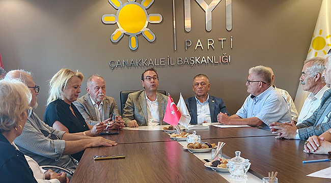 RIDVAN UZ: "TERÖRİST AFFINA DA İMRALI MERKEZLİ SÜRECE DE KARŞIYIZ"
