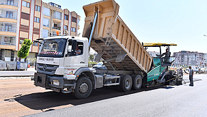 TROYA CADDESİNDE ÜSTYAPI YENİLEME ÇALIŞMALARI ARALIKSIZ SÜRÜYOR