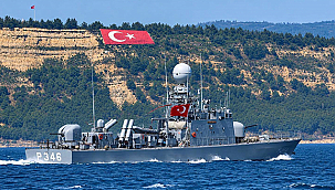 ZAFER BAYRAMI'NDA 3 SAVAŞ GEMİSİ HALKIN ZİYARETİNE AÇILACAK