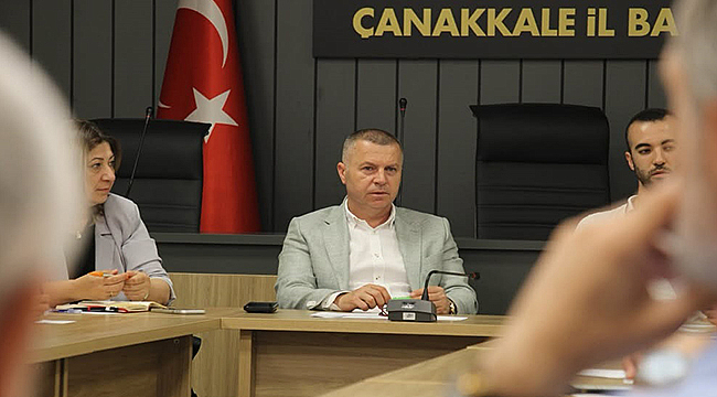 AK PARTİ ÇANAKKALE'DE YÖNETİM TOPLANTISI GERÇEKLEŞTİRİLDİ