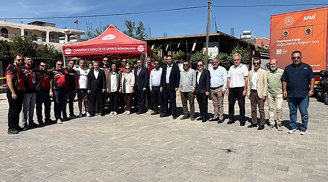 AK PARTİ ÇANAKKALE TEŞKİLATI KAMPÜS KÖY AKADEMİSİ AÇILIŞINDA