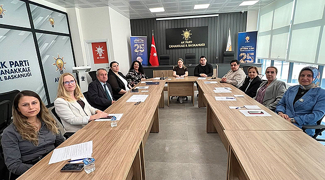 AK PARTİ'DE SOSYAL POLİTİKALAR TOPLANTISI