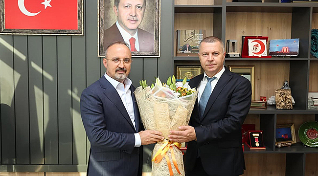 BÜLENT TURAN'DAN AK PARTİ ÇANAKKALE İL BAŞKANLIĞINA ZİYARET