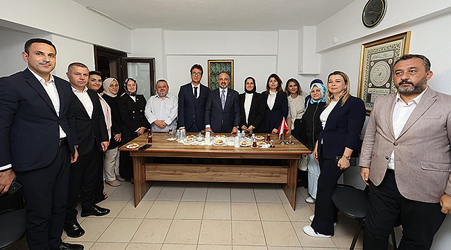 BÜLENT TURAN VE AK PARTİ HEYETİNDEN ÇANAKKALE'DE ZİYARETLER