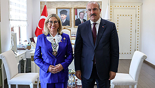 KANADA HEYETİNDEN VALİ TORAMAN'A ZİYARET
