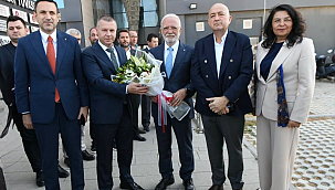 MUSTAFA ELİTAŞ ÇANAKKALE'DE STK TEMSİLCİLERİYLE BULUŞTU