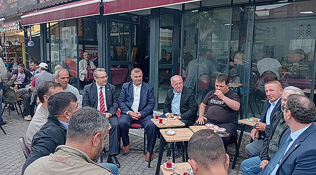 Rıdvan Uz Ve İYİ Parti Teşkilatı Ezine’de: şehitlik, Belediye Ve Esnaf Ziyaretleri