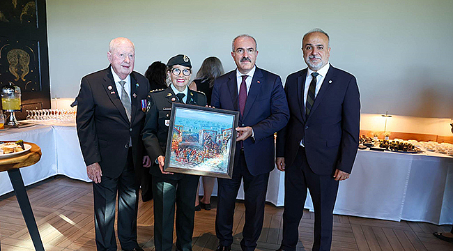 VALİ TORAMAN KANADA RESEPSİYONUNA KATILDI