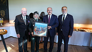 VALİ TORAMAN KANADA RESEPSİYONUNA KATILDI