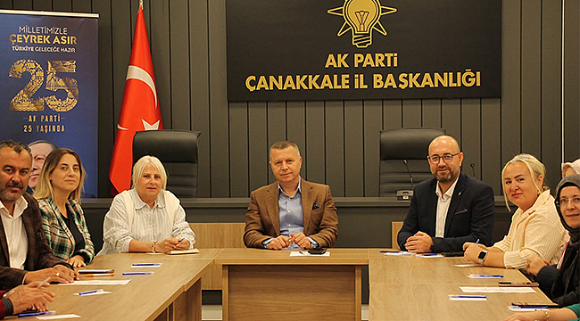 AK PARTİ ÇANAKKALE'DE YÖNETİM KURULU TOPLANTISI