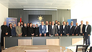 AK PARTİ ÇANAKKALE TEŞKİLATINDA İLÇE BAŞKANLARI TOPLANTISI