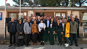 BAŞKAN ERKEK'TEN MUHTARLAR DERNEĞİNE ZİYARET