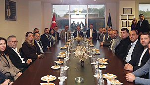 Bülent Turan'dan Çanakkale Ticaret Borsası'na Hayırlı Olsun Ziyareti