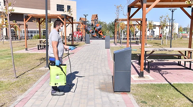 ÇANAKKALE'DE SİVRİSİNEK VE KARASİNEĞE KARŞI İLAÇLAMA ÇALIŞMALARI SÜRÜYOR