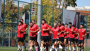 ÇANAKKALESPOR'UN İLK 12 HAFTALIK FİKSTÜRÜ BELLİ OLDU