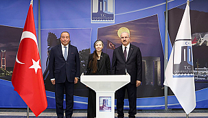DİPLOMASİ AKADEMİSİ HEYETİNDEN VALİ TORAMAN'A ZİYARET